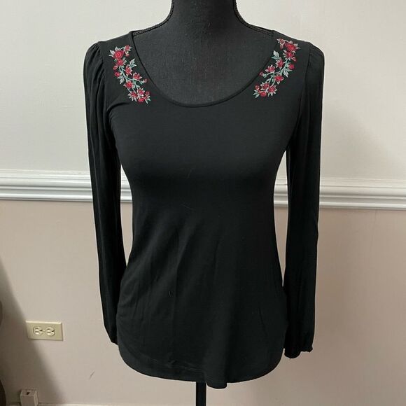 American Eagle Soft & Sexy Tee - Picture 1 of 4